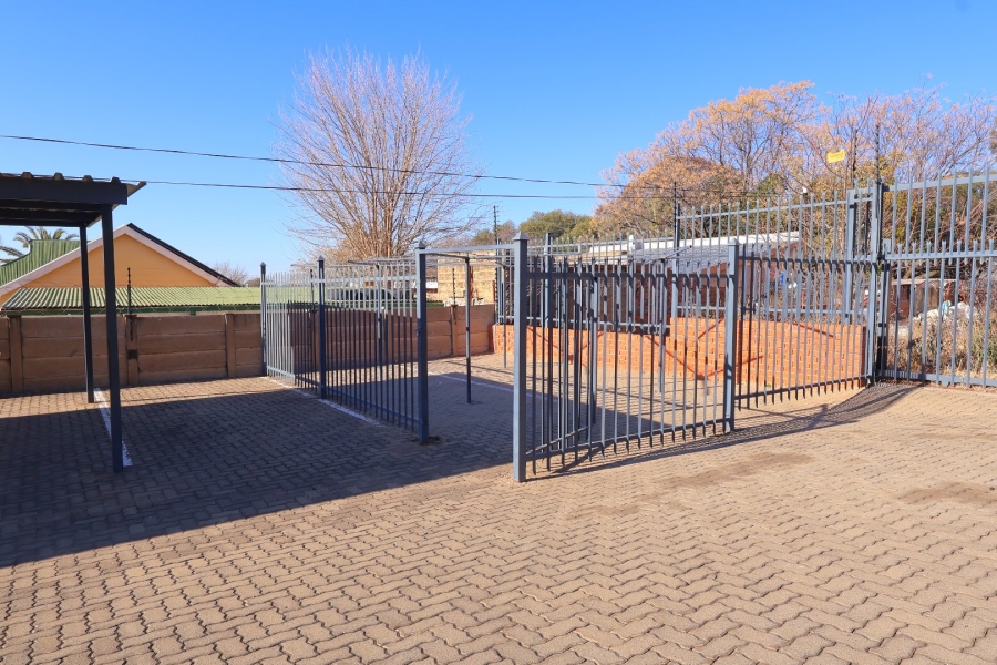 2 Bedroom Property for Sale in Navalsig Free State